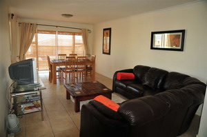 Lounge - Bradclin Beach - Self-Catering 2 bedroom apartment, Blouberg, Cape Town, Western Cape, South Africa - click for larger image