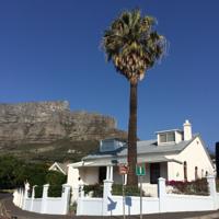 Cape Paradise Lodge and Luxury Apartments