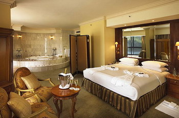 The Cascades Hotel at Sun City Resort
