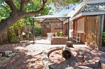Earthbound Bed and Breakfast in Oudtshoorn, South Africa