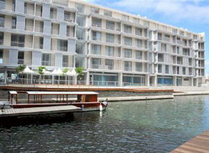 Harbour Bridge Hotel & Suites, Cape Town, South Africa - Waterfront Hotel in Cape Town