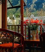 Ikhaya Lodge