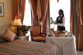 Radisson Blu Le Vendome Hotel - 5 star luxury hotel in Sea Point, Cape Town, South Africa