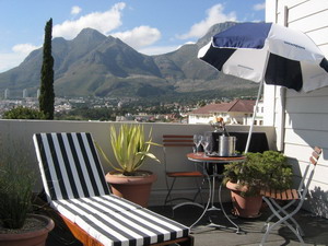 Liberty Lodge, Tamboerskloof, Cape Town, South Africa - click for a close up view...