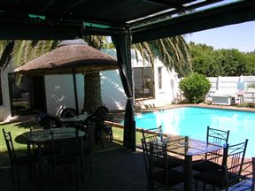 Louhallas Accommodation, Edenvale