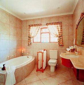 Bathroom at Milkwood Lodge