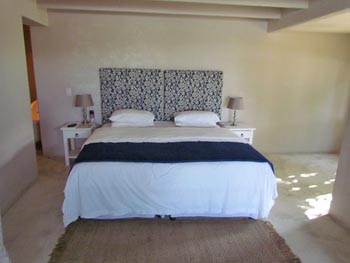 Guest room at Plett River Lodge - Click for larger image