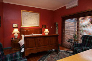 Suite - 40 Winks Guest House, Cape Town, Western Cape, South Africa - Click for larger image