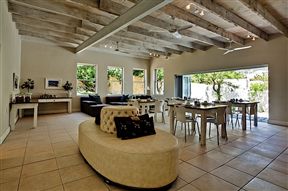 61 on Camps Bay Drive