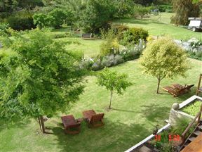 Aan de Oever Guesthouse