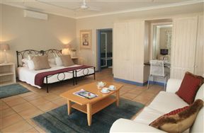 Abalone Guest Lodge