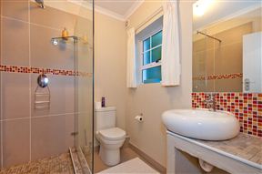 Africa Beach Bed and Breakfast, Port Elizabeth