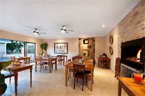 Africa Beach Bed and Breakfast, Port Elizabeth