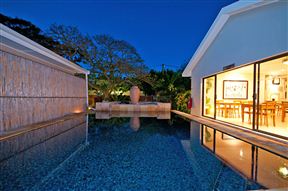 Africa Beach Bed and Breakfast, Port Elizabeth