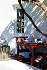 Alphabed Bed and Breakfast