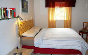 Amber Lagoon Backpackers Lodge