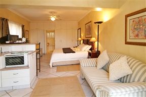 Anchors Rest Guest House & Self Catering