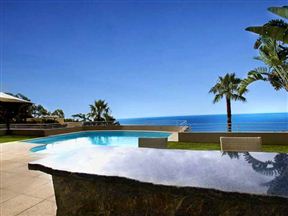 Arcadia House, Bantry Bay