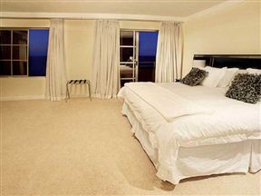 Arcadia House, Bantry Bay