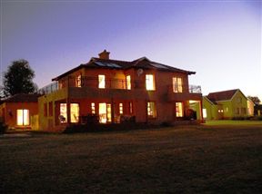 Avoca Lodge
