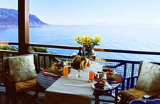 Beluga Penthouse, A Whale of a Time, Fish Hoek, Western Cape, South Africa - Click for larger image