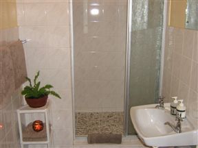 Baviana Beach Lodge