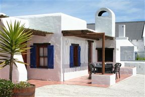 Baywatch Villa Collection, Paternoster