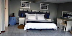 Room 5 - Click for larger picture, CLOSE to return