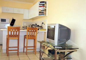 Living room and kitchenette - Bradclin Sport, Newlands - Cape Town, Western Cape, South Africa - click for larger image