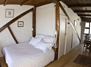 Loft Apartment - Click for larger version