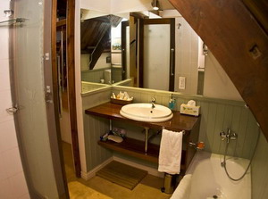 Loft Apartment - Click for larger version