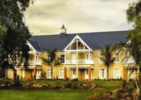 Bushman Sands Golf Lodge