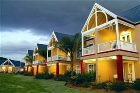 Bushman Sands Golf Lodge