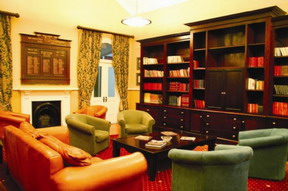 Bushman Sands Golf Lodge