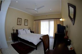 Cape Village Lodge, Durbanville