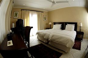 Cape Village Lodge, Durbanville