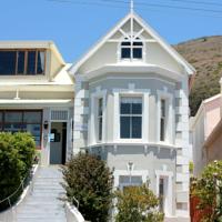 Braeside House Apartments, Green Point
