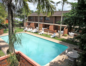 Flamingo Holiday Apartments