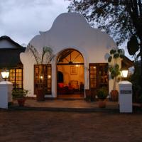 Hamilton Parks Country Lodge