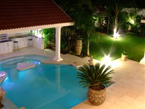 Cocomo Boutique Hotel