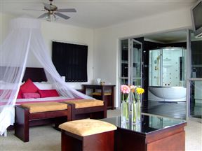 Cocomo Boutique Hotel
