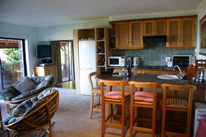 The Pool Apartment