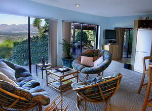 The Pool Apartment