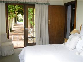 Cotswold House Guest House