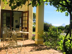 Cotswold House Guest House