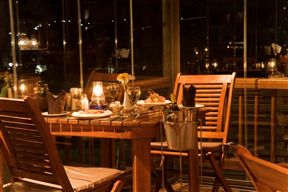 Crawford's Beach Lodge