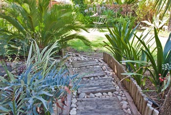 Earthbound Bed and Breakfast in Oudtshoorn, South Africa