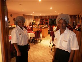 Elephant Lake Hotel