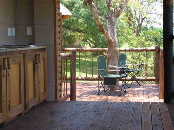 Elephant Walk Retreat, Crocodile Bridge Gate