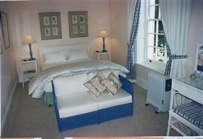 Essenwood House